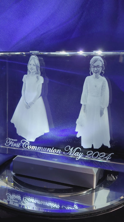 First Communion in 28cm x 12cm x 4cm crystal. Images are in 3D.